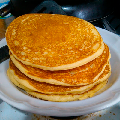 Primeros hot cakes cocinados juntos